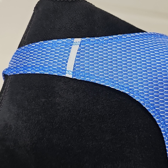 NWOT Athletic Works Blue and  Silver Decorative Back Tank Large - Picture 7 of 10